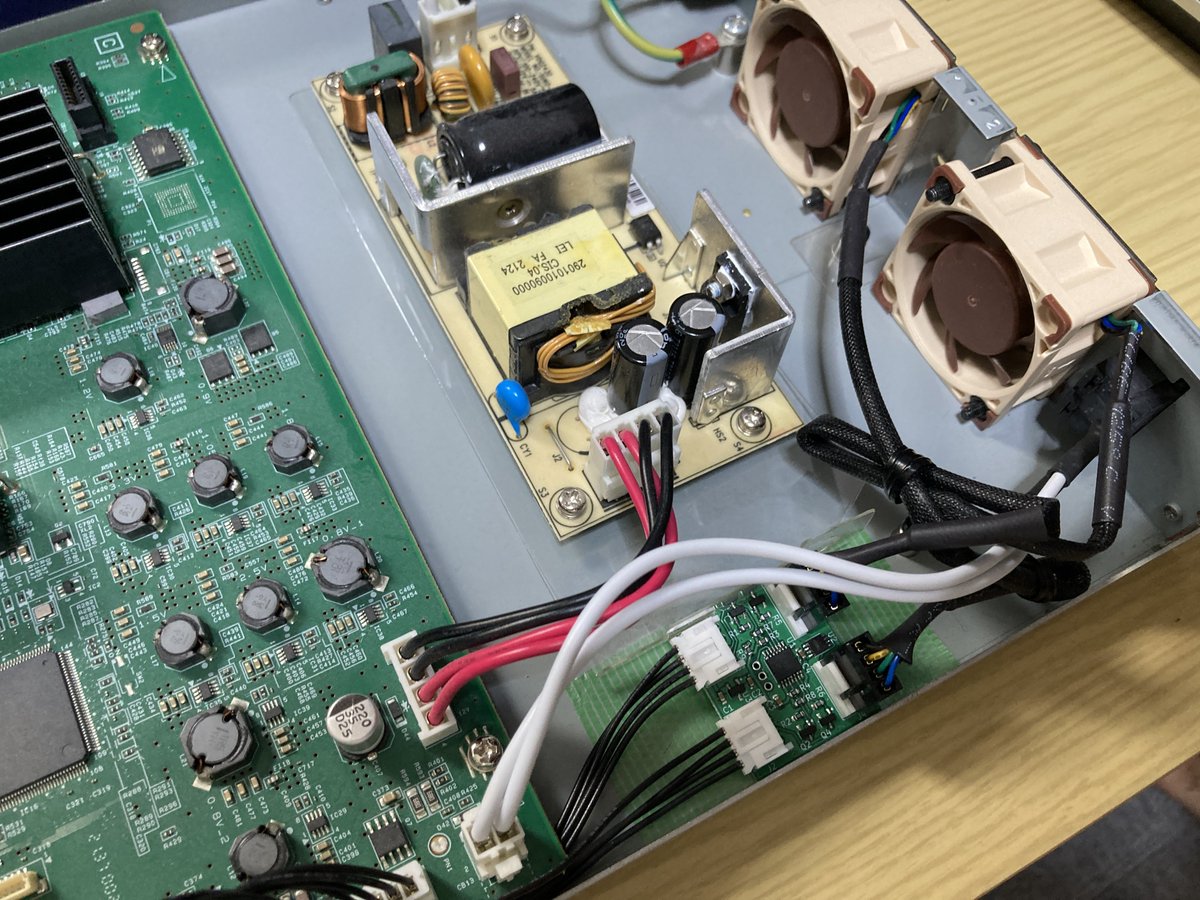 FAN換装済】ヤマハ RTX1300 YAMAHA RTX1300 ルーター Noctuaファン交換