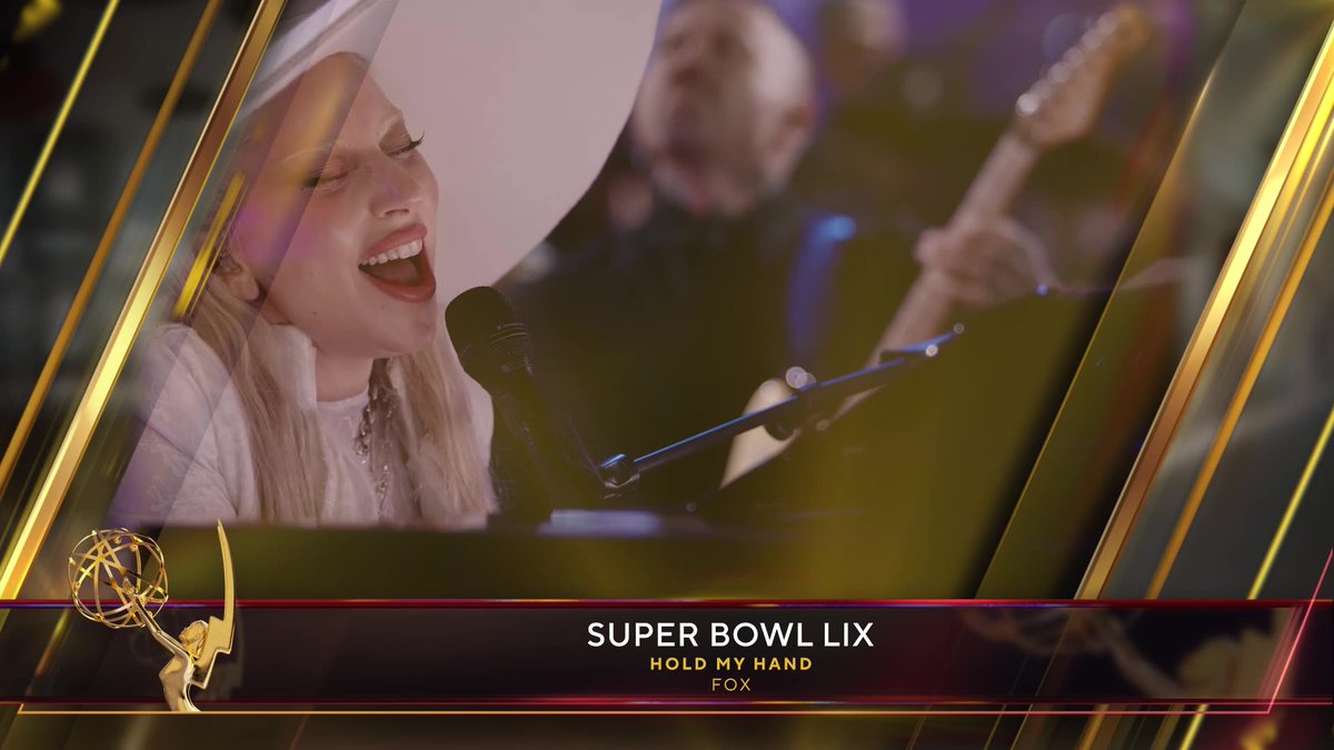 🏆 ¡GANADORA DEL EMMY! 

Lady Gaga acaba de ganar su primer Emmy a la Mejor Dirección Musical por su actuación a piano de Hold My Hand este año.