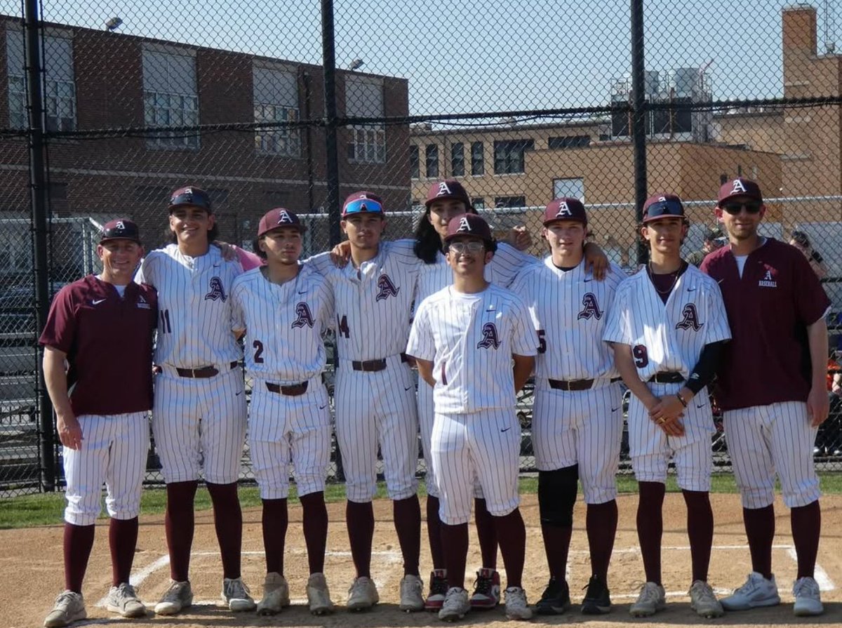Congrats to our seniors on their graduation night.  This group of young men have given so much to the program that our current and future players can learn from.  #CommitOvercomeGrow
