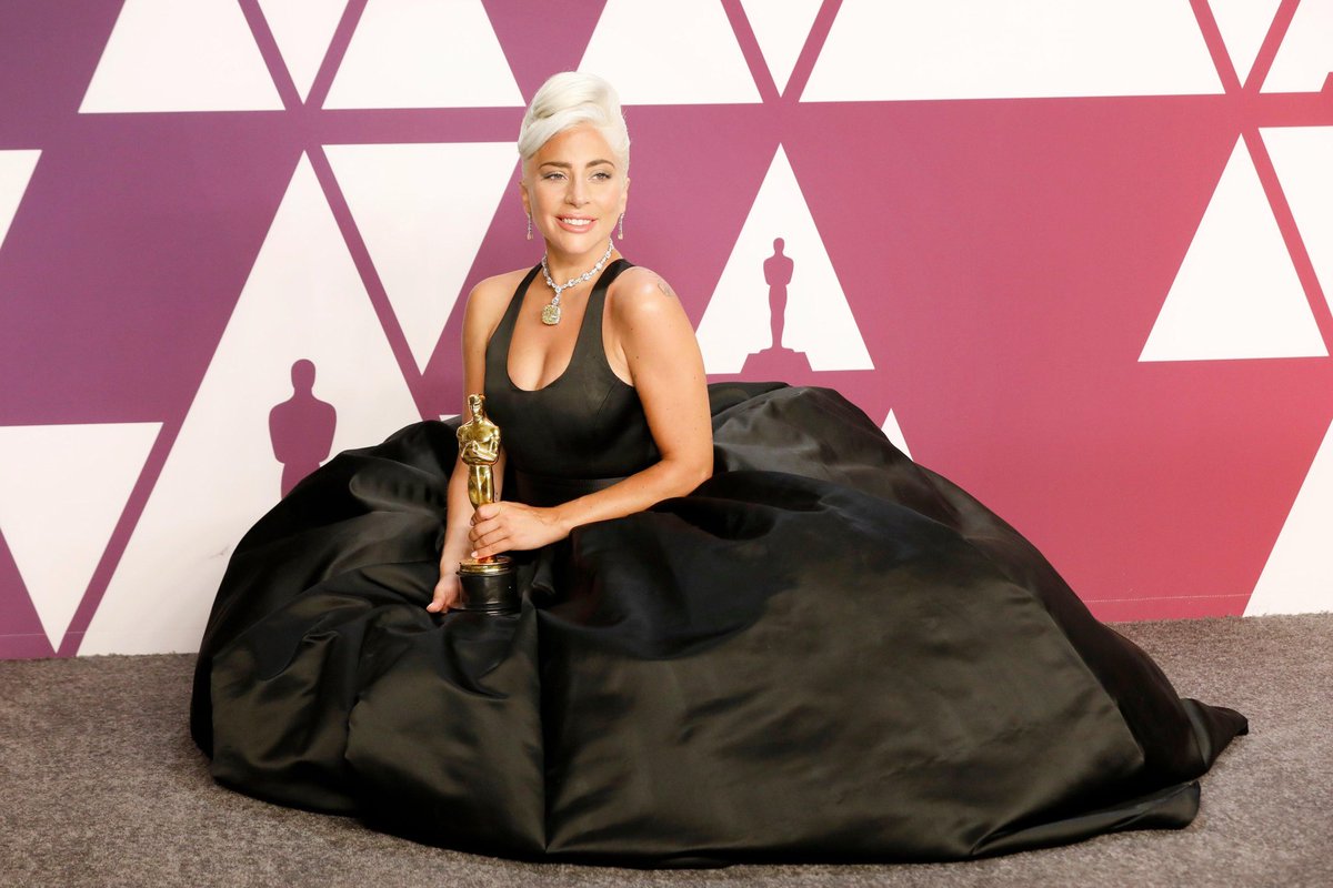 Pop Crave tweet media