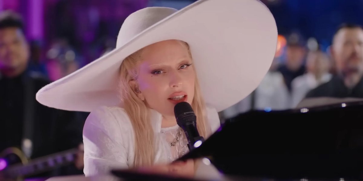 Pop Crave tweet media