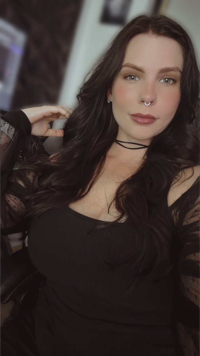 Stop by and say hi ☺️ twitch.tv/misspookems