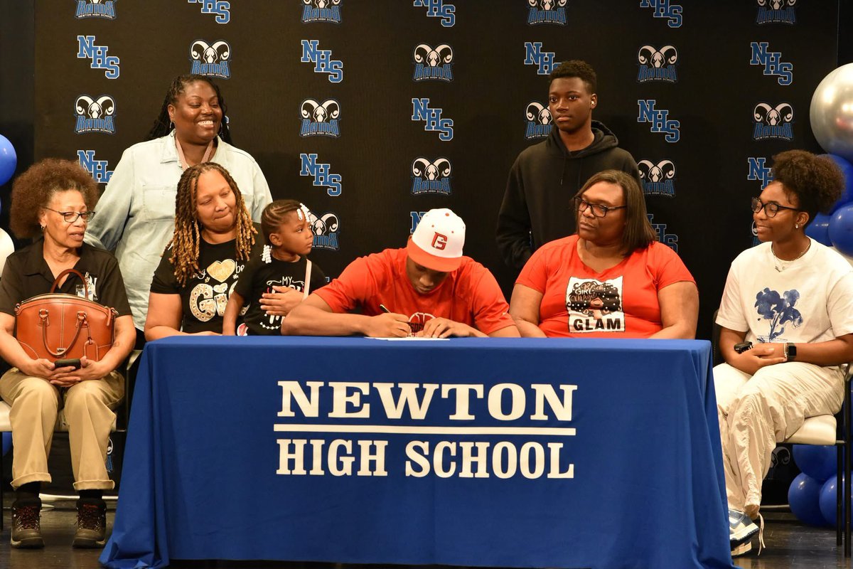 Congrats Dan Dan <a href="/danielstep33/">Daniel Stephen</a>