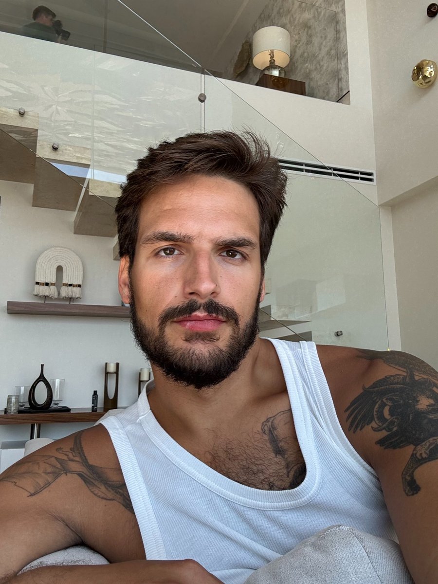 SAMUEL HODECKER (@samuelhodecker) on Twitter photo 