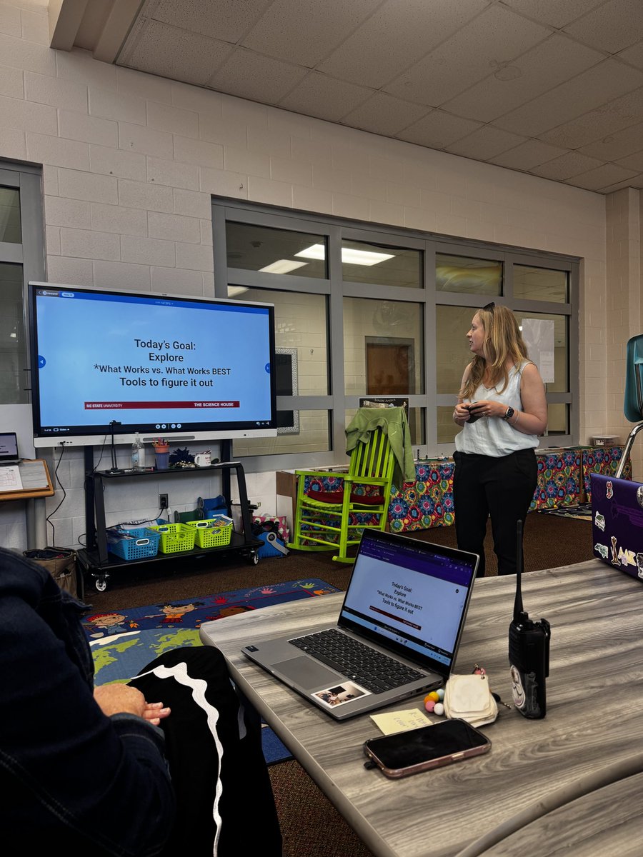 Thanks you to <a href="/MarshaSirkin/">Marsha Moore Sirkin 🌻</a> for coming to our goal team meeting today at MCPS to shed insight about the #HattieEffect! Went perfectly with our current book study. 
<a href="/CarteretK12/">Carteret County Public School System</a> 
#visiblelearning