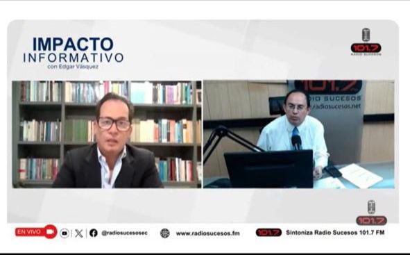 La valentía de Diana Salazar dejará huella. Se enfrentó al crimen organizado y sus operadores políticos. Consiguió sentencias en casos emblemáticos de corrupción política y judicial. Sin duda, un antes y después en la Fiscalía General, por lo cual recibe amplio reconocimiento