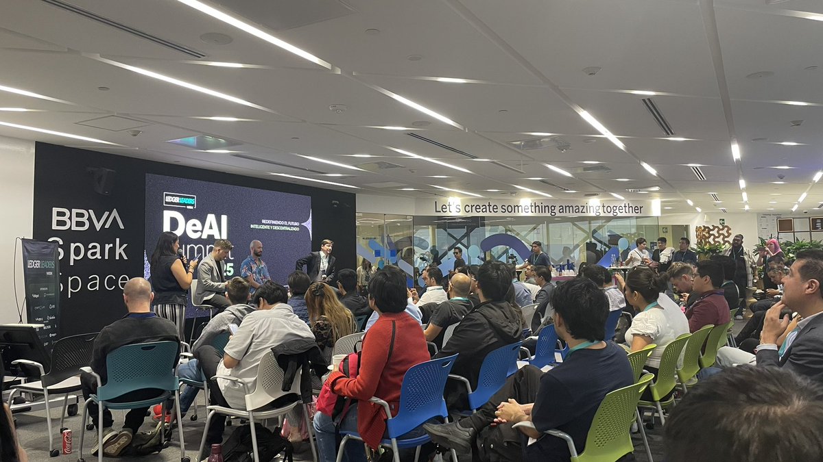 En <a href="/BBVASpark/">BBVA Spark</a> con <a href="/ethereum_mexico/">Ethereum Mexico 🇲🇽</a> <a href="/ForoBlockchain/">Foro Blockchain</a> y <a href="/blockdemy/">Blockdemy 🚀</a>