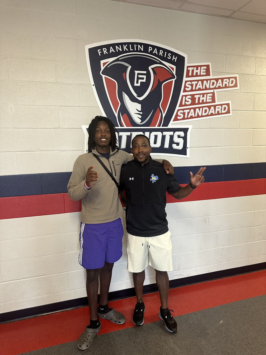 Adrian Burnette (@aburnette318) on Twitter photo Appreciate it <a href="/CoachTCaheeII/">Terence Cahee II</a> for coming by FP. One of the up and coming coaches in college football. <a href="/McNeeseFB/">McNeese Football</a> you got yourself a good one!
<a href="/IAmTaeTrent/">Tae Trent™</a> <a href="/football_fphs/">FPHS Football</a> <a href="/ESPNBooger/">Booger</a> <a href="/dezyrian/">Dezyrian Ellis</a>
#EverythingFP Appreciate it <a href="/CoachTCaheeII/">Terence Cahee II</a> for coming by FP. One of the up and coming coaches in college football. <a href="/McNeeseFB/">McNeese Football</a> you got yourself a good one!
<a href="/IAmTaeTrent/">Tae Trent™</a> <a href="/football_fphs/">FPHS Football</a> <a href="/ESPNBooger/">Booger</a> <a href="/dezyrian/">Dezyrian Ellis</a>
#EverythingFP