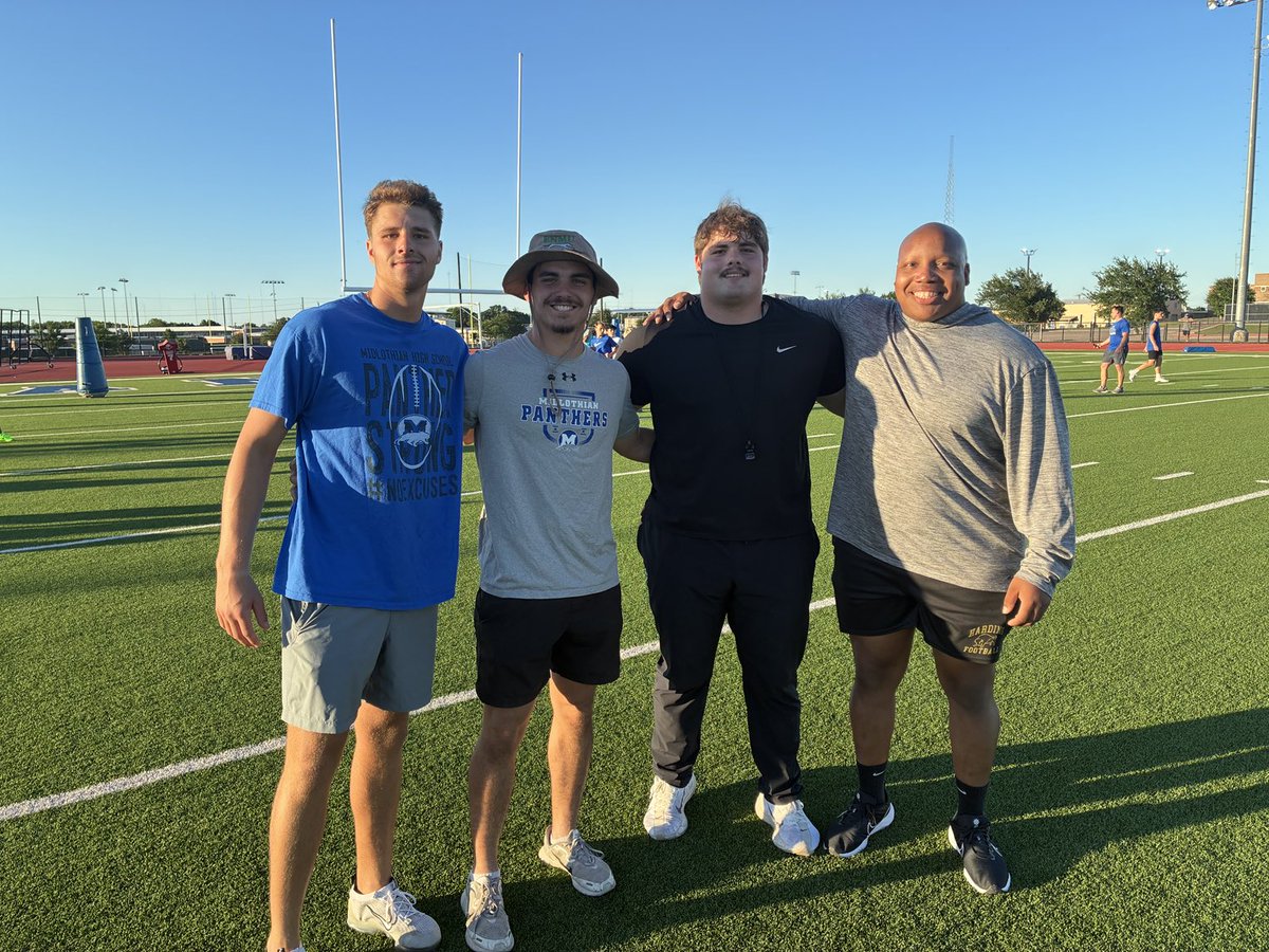 Doug Wendel (@coachwendel1) on Twitter photo Great having former <a href="/MidloPanthers/">MHS Panther Football</a> / college athletes working camp this week!! <a href="/SFA_Football/">Lumberjack Football</a> <a href="/ENMUFootball/">Eastern New Mexico University Football</a> <a href="/ucobronchofb/">UCO Football</a> <a href="/Harding_FB/">Harding Football</a> Great having former <a href="/MidloPanthers/">MHS Panther Football</a> / college athletes working camp this week!! <a href="/SFA_Football/">Lumberjack Football</a> <a href="/ENMUFootball/">Eastern New Mexico University Football</a> <a href="/ucobronchofb/">UCO Football</a> <a href="/Harding_FB/">Harding Football</a>