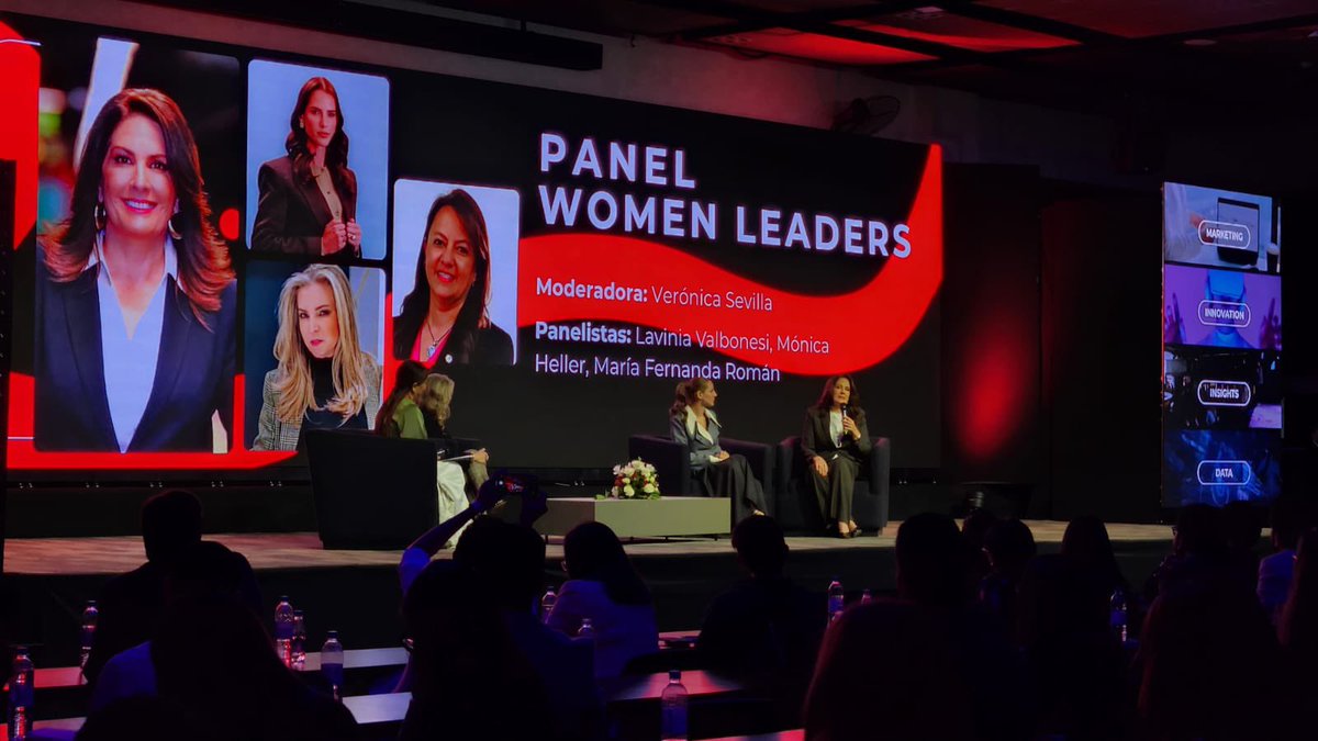 verosevillaec's tweet image. Hoy en @WEBCONGRESS  moderé el Panel ¨Women Leaders¨.  Hablamos sobre el avance de las #tecnologías #digitales y la #IA en los proyectos de desarrollo social, productivo y de educación. 
Tuve en honor de compartir criterios con:

🟣 Lavinia Valbonesi @laviniavNoboa , Primera Dama…