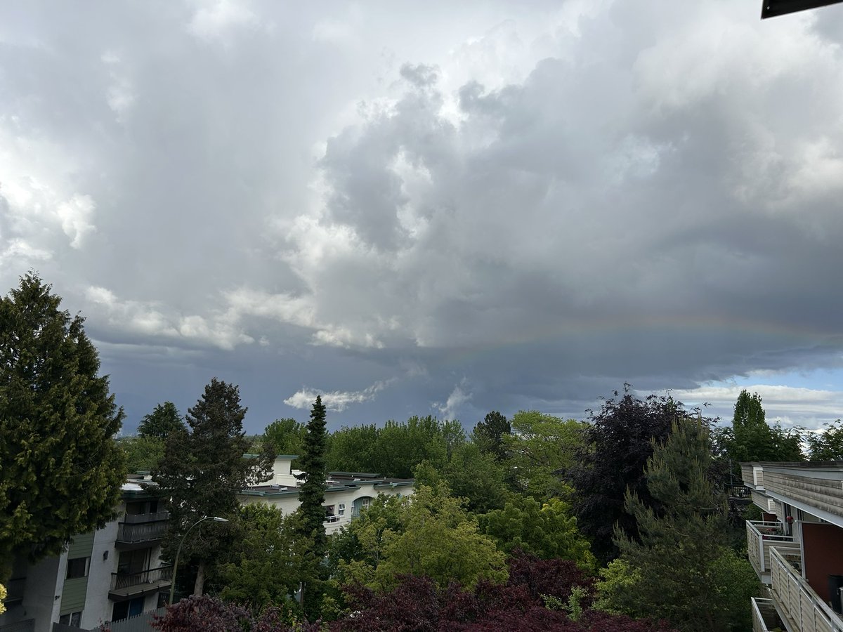 There is a real darkness out towards North Burnaby and PoCo right now. <a href="/Brad604/">Brad604</a>