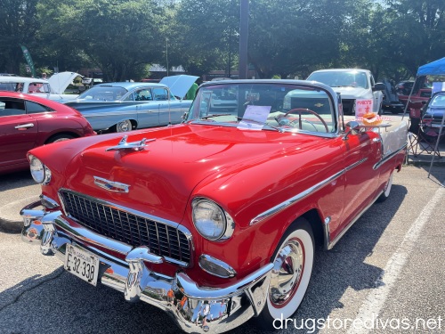 drugstoredivas's tweet image. I love this #Top4Theme #Top4RoadTrips

1. A car in @VisitOld96SC that&apos;s good for road trips
2. My favorite ribs from Rodney Scott&apos;s in @ExploreCHS that are worth the road trip
3. Ellensburg, WA, where I road tripped w/@cookeatgo.
4.  A Dunkin&apos;-filled road trip w/@TalesOfTiredMom