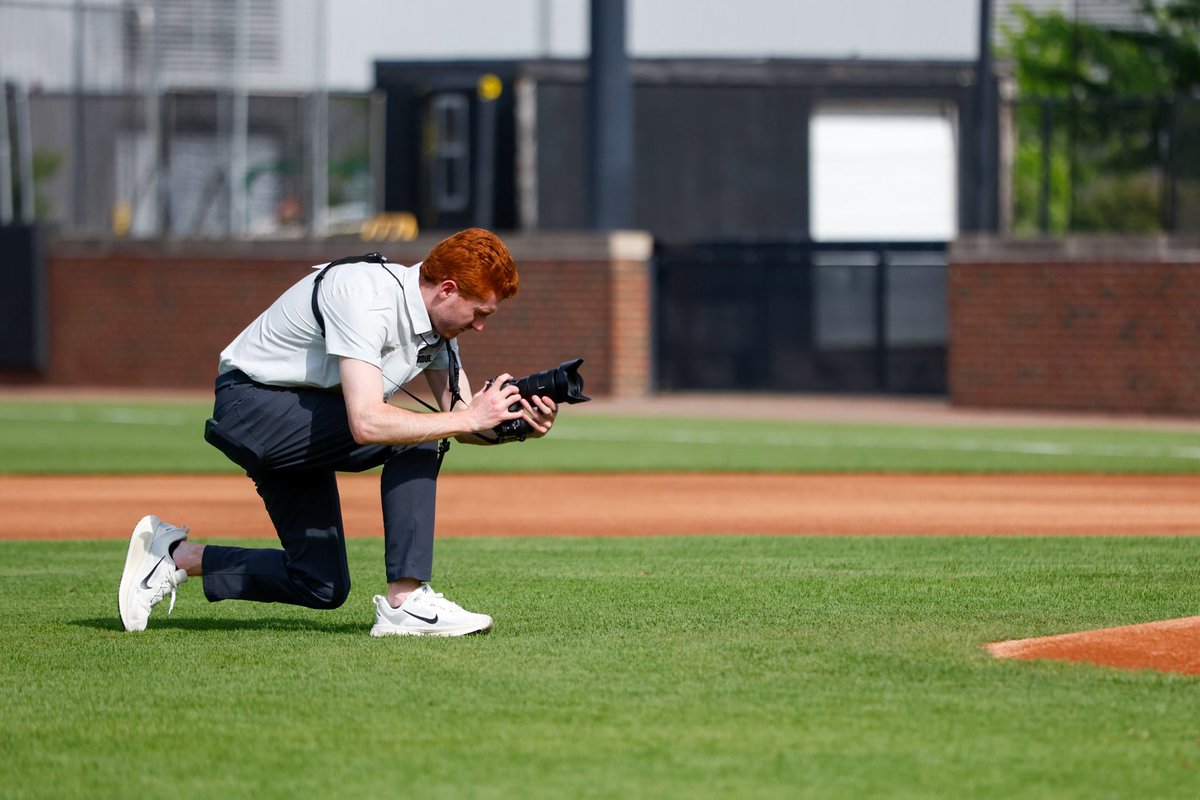 Thrilled to share that I’ve started a new position as the Director of Photography Services at Purdue!

Thank you to my family &amp; friends for their continued support to help me to this point in my career

I am extremely grateful &amp; super excited to join the Purdue team!! #boilerup🚂