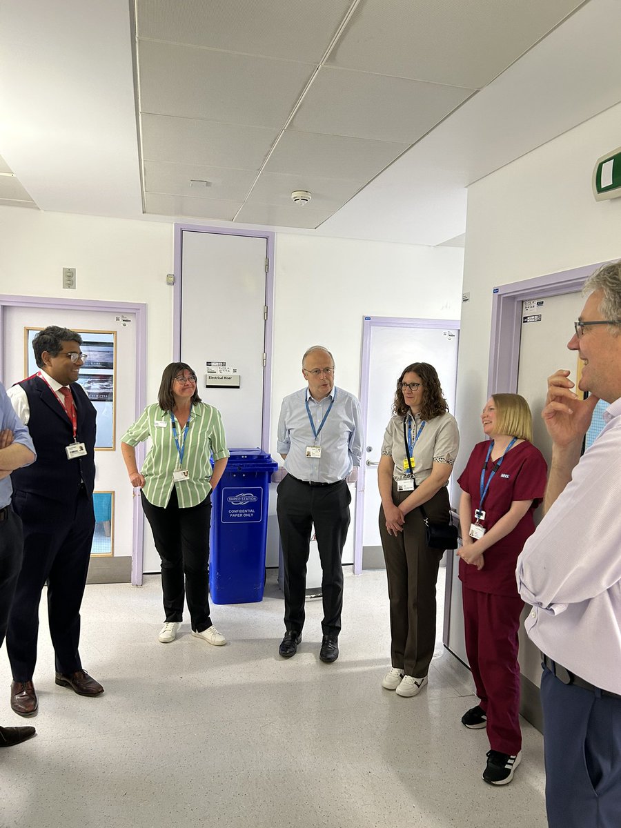 Janice Sigsworth RN π (@sigsworthjanice) on Twitter photo The executive walkaround #Hammersmith Hospital imperialNHS_CEO <a href="/croftpod/">Kevin Croft</a> visiting our impressive renal services <a href="/MLU_PTE/">Michael Underwood</a> <a href="/smurphy_nurse/">Sarah Haines</a> <a href="/ImperialPeople/">Imperial People π</a> <a href="/NursesMidwives/">ICHT Nurses & Midwives</a> The executive walkaround #Hammersmith Hospital imperialNHS_CEO <a href="/croftpod/">Kevin Croft</a> visiting our impressive renal services <a href="/MLU_PTE/">Michael Underwood</a> <a href="/smurphy_nurse/">Sarah Haines</a> <a href="/ImperialPeople/">Imperial People π</a> <a href="/NursesMidwives/">ICHT Nurses & Midwives</a>