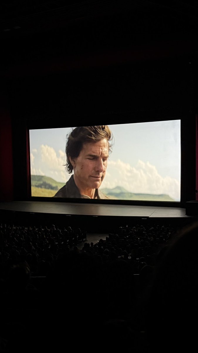 ElDiegoPM's tweet photo. That’s why I believe in cinema https://t.co/9FLSGeSPjI
