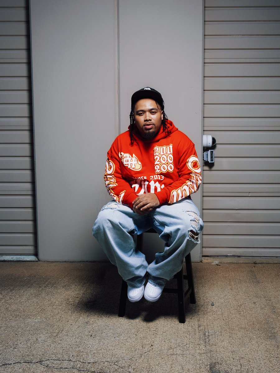 P O O K S 🥈 2 H U N N I T C O tweet media