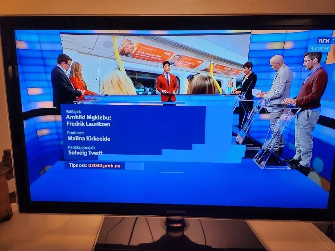margitvea's tweet photo. Jeg håpet, som Glenn Diesen, at vi nå hadde mulighet for en seriøs debatt. Det må ha vært en lidelse å på direkten måtte forholde seg til et hylekor som insisterte på at alt de sa er russisk propaganda og sludder. Det kommuniserte de med fornærmelser og hersketeknikk for å ikke legitimere en intellektuell kapasitet som Glenn Diesen . 
Bøllene som ikke evner føre en dialog, har overbevist seg selv at alle som ikke mener at "våpen er veien til fred" er pro-russiske propagandister og nyttige iditoter. 

Glenn Diesen skriver: i Norge kreves det nå blind støtte til nasjonal krigspolitikk og det er null toleranse for dissens. "Fredsnasjonen Norge" har sett bedre dager. Jeg stiller som førstekandidat i Akershus fordi Norge har blitt en krigsnasjon de siste 35 årene under det amerikanske hegemoniet. Nå som det amerikanske hegemoniet er over vil krig komme til Norge dersom vi ikke lærer oss diplomati igjen og bruker militærmakt kun til forsvar.

Glenn Diesen stilte opp på debatten med Fredrik Solvang for å diskutere hva som er den beste politikken for å avslutte den grusomme krigen i Ukraina:
- Vi mener at Norge burde velge diplomati og forhandlinger istedenfor å sende våpen, og motparten mener Norge bør fortsette å boikotte diplomatiet og sende mer våpen.

Jeg vil igjen minne dere på at Ine Eriksen Søreide er medlem av partiet Høyre som utsatte det norske folk for utspekulert, psykologisk manipulasjon og store overgrep under den oppkonstruerte pandemien. De har blod på hendene.