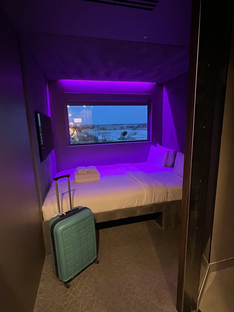 Gillian Thornton (@travelwithgt) on Twitter photo My overnight Gatwick happy place <a href="/BlocHotels/">Bloc Hotels.</a> Super quiet and comfy with free Fast Track if you book direct. Lyon here I come! <a href="/lifefrance/">The Good Life France</a> My overnight Gatwick happy place <a href="/BlocHotels/">Bloc Hotels.</a> Super quiet and comfy with free Fast Track if you book direct. Lyon here I come! <a href="/lifefrance/">The Good Life France</a>