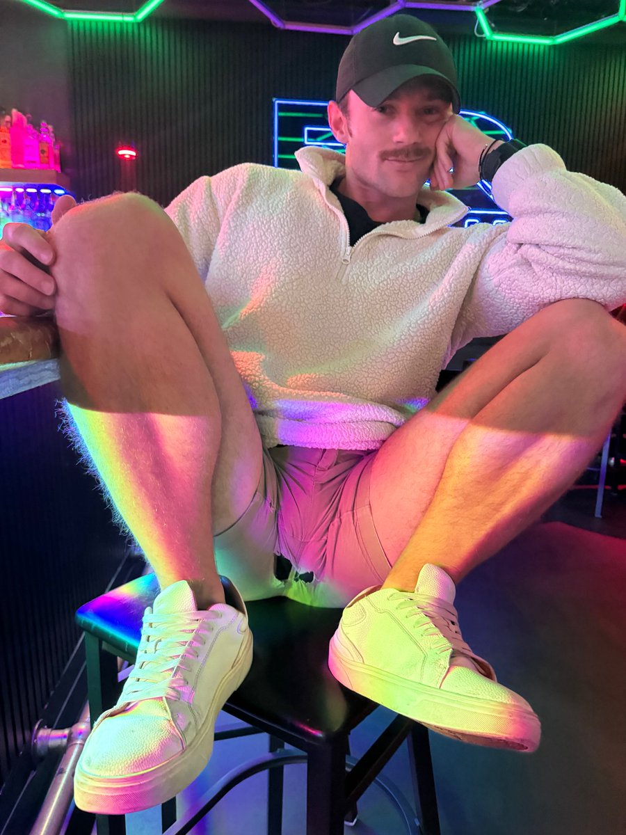 chadderbate's tweet image. Another one bites the dust