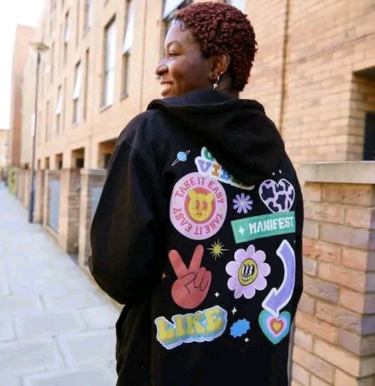 saprinting0's tweet image. This winter get your hoodies customised by us at very affordable prices.

We also do t shirt printing.

We also supply hoodies.

We deliver and courrier nation wide.
For more information call or what&apos;sapp us on +27 83 735 7434
#saprinting 
#hoodie 
#winter