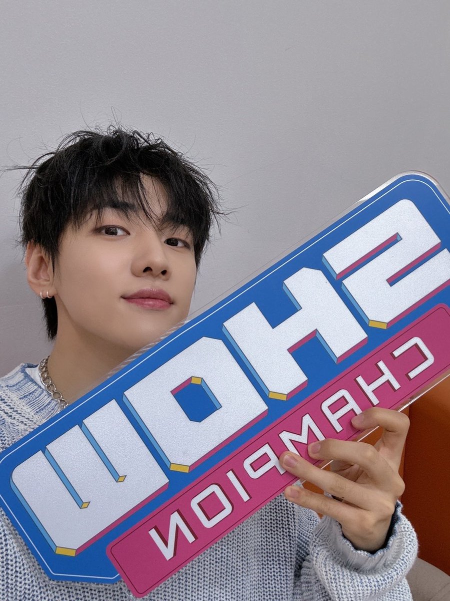 showchampion1's tweet photo. 제가 #재찬 을 좋아하는 이유 말해드릴까요
재짱이는요 일단 노래를 잘하고요 춤을 잘 추고요 힙한 것도 잘 하고요 스윗하고요 귀엽고요 무엇보다도 잘 생겼고 잘 생겼고 잘 생겼어요 그야말로 #PosterBoy 그 잡채✨

어떡해.. 진짜 이 남자가 너무 죠타.. (  ʚ̴̶̷́ ༝ ʚ̴̶̷̥̀  )
#쇼챔피언 재찬 보고 멍때리다가 아무것도 못 해 … 
여기가 #Paradise , 지상낙원, 천국 뭐 그런 거 !!!!!