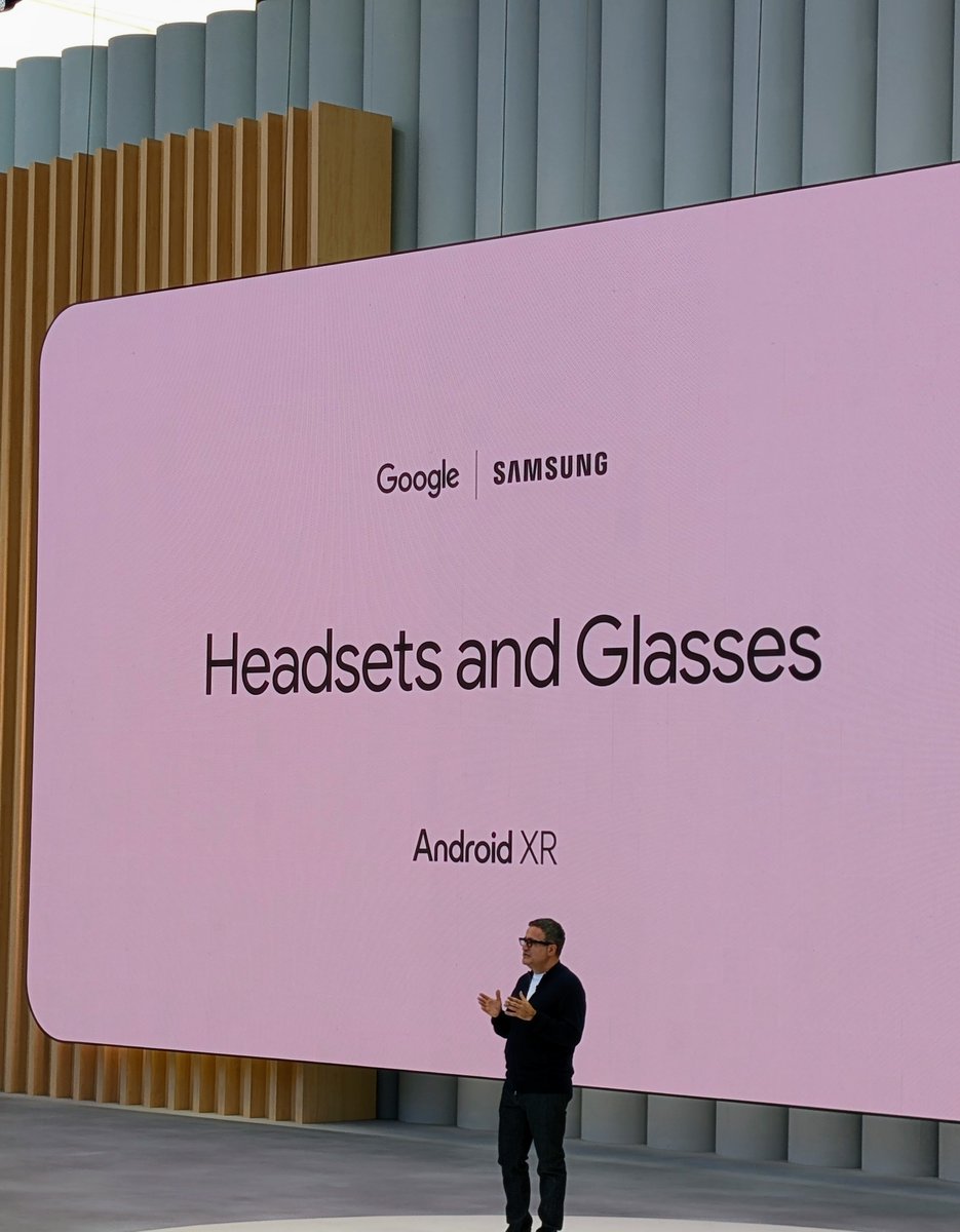 izadi_shahram's tweet image. It was a privilege to be onstage at #GoogleIO to unveil the latest with #AndroidXR! Huge thanks to our team & amazing partners @SamsungMobile @Qualcomm @GentleMonster @WarbyParker!
Watch: youtube.com/watch?v=o8NiE3… Blog: blog.google/products/andro… #GoogleIO
