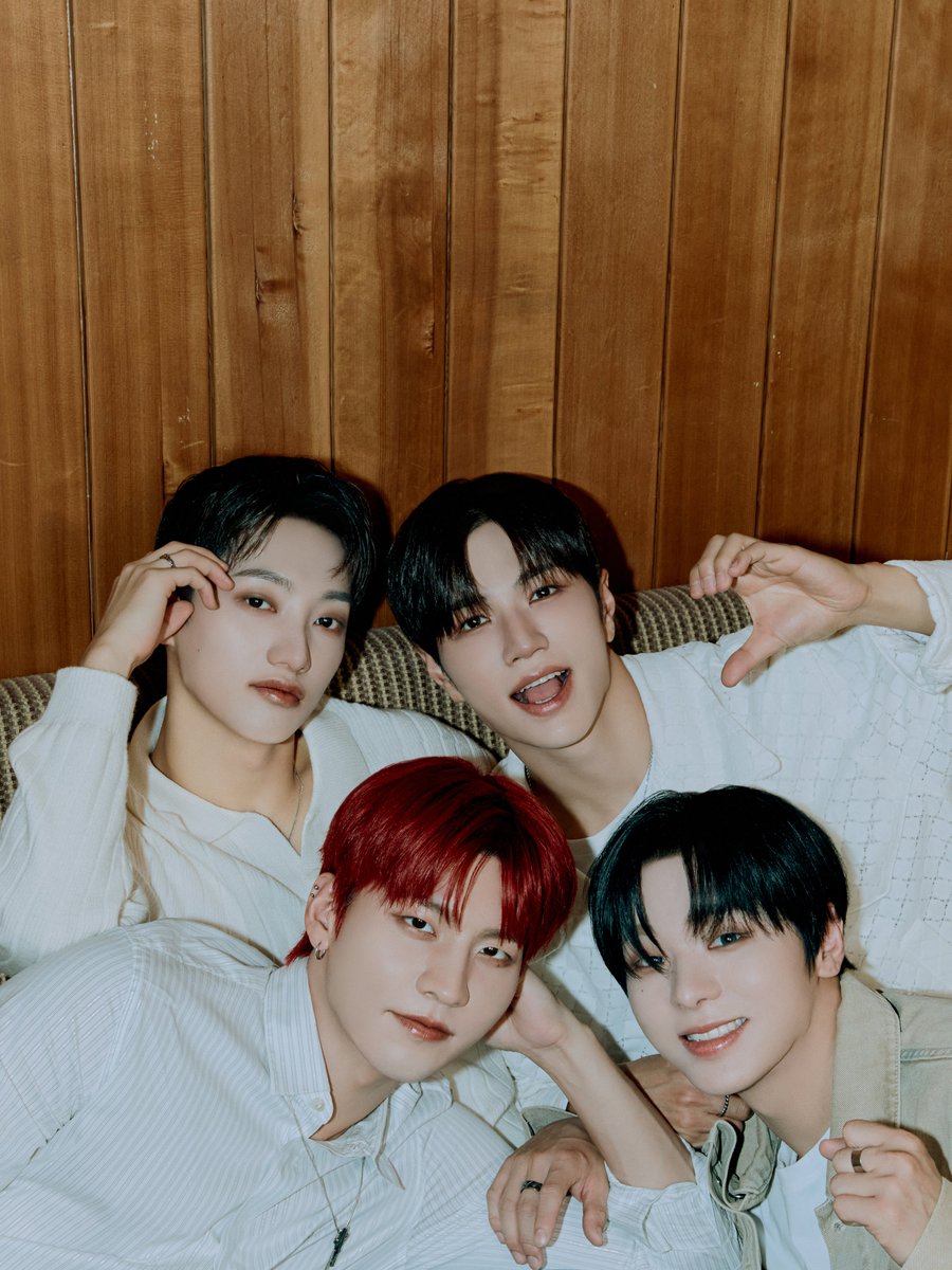 VANNER 4TH SINGLE ALBUM
<Goodbye &amp; Hello>

🎧 2025.05.21 6PM (KST)

#Goodbye_and_Hello
#VANNER #배너