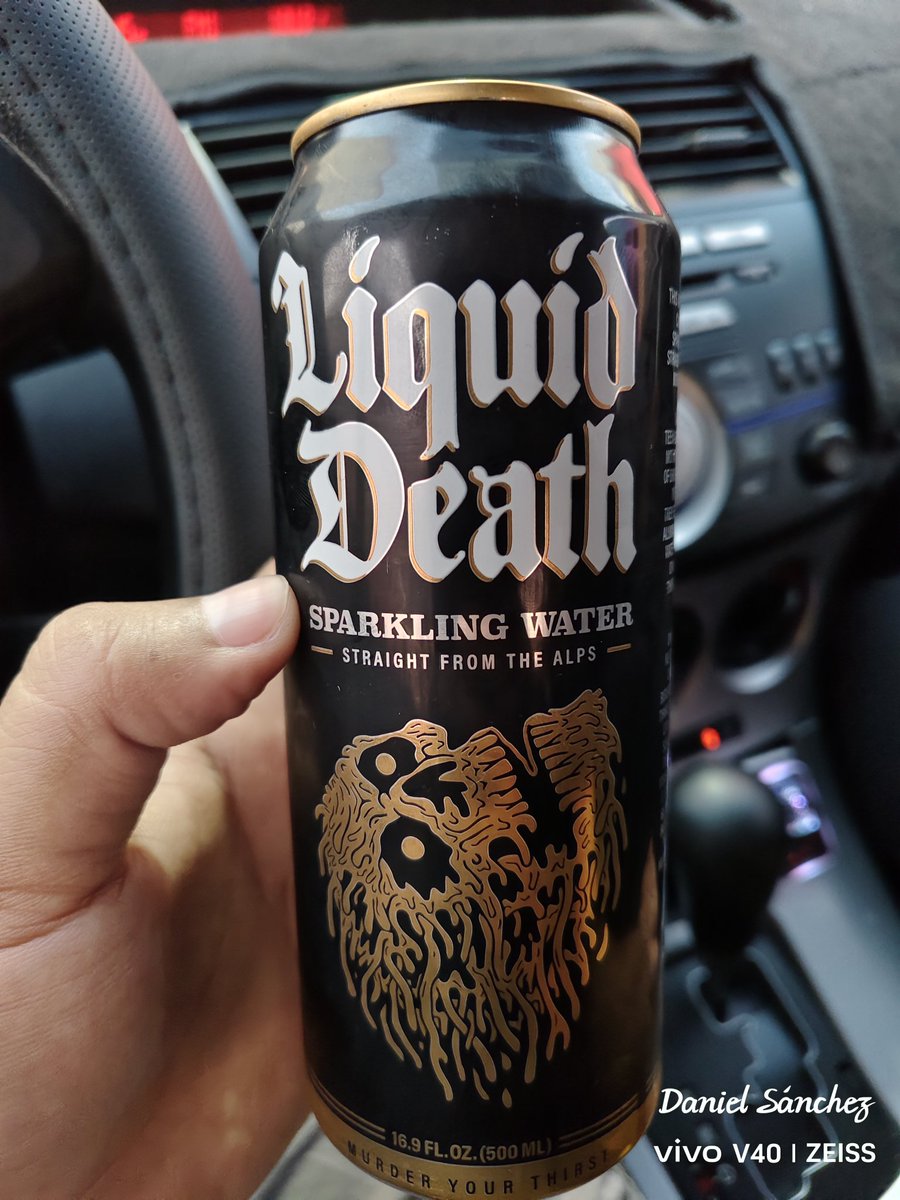 DeAtocha3's tweet photo. Con este calorón necesito mi horrocrux. 😎 https://t.co/1zXgM9o51B
