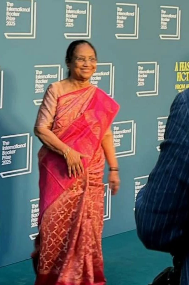 Karthik K K (@karthiknayaka) on Twitter photo For the first time, a literary work in #Kannada has received the prestigious #BookerPrize2025. Banu Mushtaq has won the 2025 International Booker Prize for Heart Lamp, a collection of 12 short stories originally written in Kannada.
<a href="/XpressBengaluru/">TNIE Karnataka</a> <a href="/NewIndianXpress/">The New Indian Express</a> <a href="/santwana99/">santwanabhattacharya</a> For the first time, a literary work in #Kannada has received the prestigious #BookerPrize2025. Banu Mushtaq has won the 2025 International Booker Prize for Heart Lamp, a collection of 12 short stories originally written in Kannada.
<a href="/XpressBengaluru/">TNIE Karnataka</a> <a href="/NewIndianXpress/">The New Indian Express</a> <a href="/santwana99/">santwanabhattacharya</a>