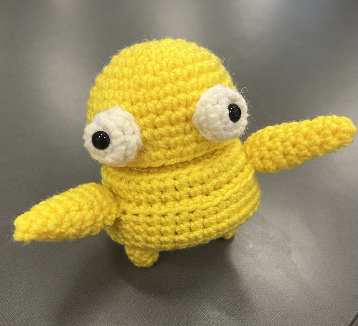 GrubbySheeps's tweet image. i MADE A CUTE SEMIBOT FROM REPO!! its now available on my etsy if you want it