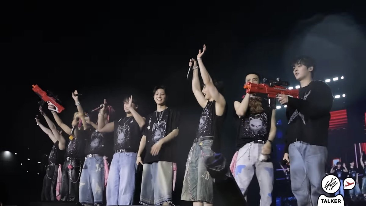 mai★ 🇵🇪 VI A SKZ tweet media