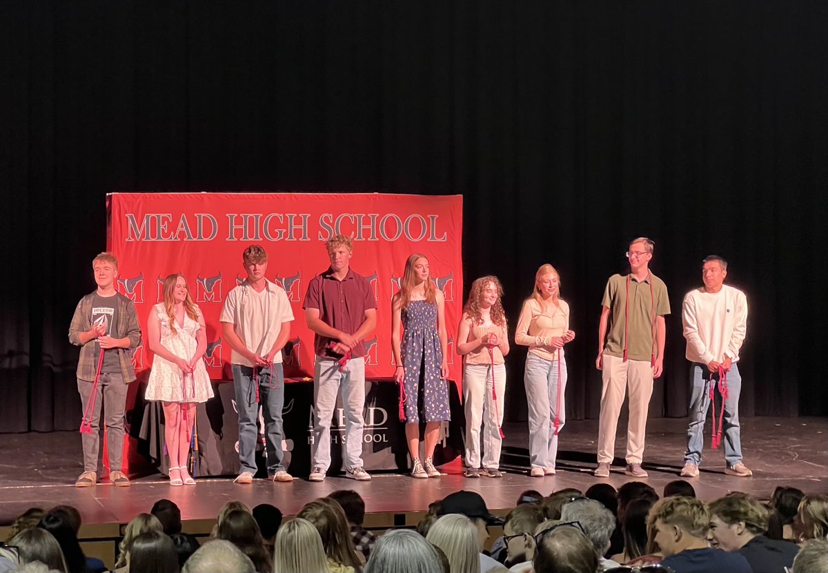 Douglas Bissonette (@svvsdbissonette) on Twitter photo Congratulations to the outstanding students who were recognized tonight at the <a href="/MeadHS/">MeadMavericks</a> Senior Awards Night!! Your hard work and talent will take you far. #stvrainstorm <a href="/SVVSD/">St. Vrain Valley Schools</a> Congratulations to the outstanding students who were recognized tonight at the <a href="/MeadHS/">MeadMavericks</a> Senior Awards Night!! Your hard work and talent will take you far. #stvrainstorm <a href="/SVVSD/">St. Vrain Valley Schools</a>