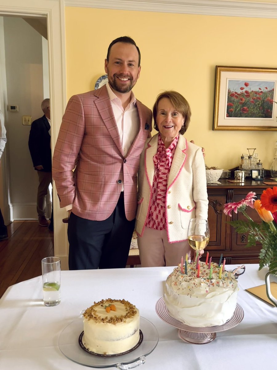 DJordanClark's tweet image. Very honoured to have been able to celebrate @penottawa 's birthday today in Ottawa. Penny has done so much for our community and has been a friend and supporter to our boys &amp;amp; family.  All the best today Penny! 🇨🇦