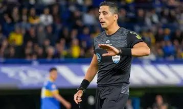 DoctorTipsOK's tweet image. Si cometiste un delito no llames a un abogado, haceme caso, llamá a Falcón Pérez que te justifica lo que quieras. @afa @LigaAFA #afaNO #Verguenza #Corrupcion #Robo #Choreo @RiverPlate @caplatense