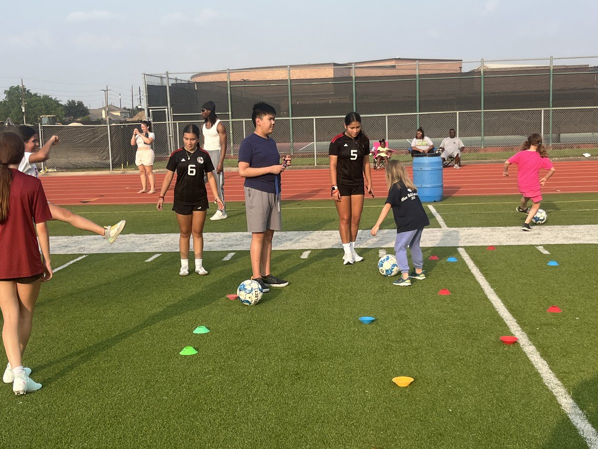 LCHS Women's Soccer (@langhamwsoccer) on Twitter photo Proud of our Athletes for helping out with Camp Courage! They taught a bit of skill and a bit of love for the game!
β½οΈπΎπΊ
<a href="/langhamcreekhs/">Langham Creek High</a> <a href="/lchsabc/">LC Athletic Boosters</a> <a href="/CFISDAthletics/">CFISDAthletics</a> <a href="/CoachAment/">Charles Ament</a> <a href="/LC_LoboSoccer/">Langham Creek Soccer</a> Proud of our Athletes for helping out with Camp Courage! They taught a bit of skill and a bit of love for the game!
β½οΈπΎπΊ
<a href="/langhamcreekhs/">Langham Creek High</a> <a href="/lchsabc/">LC Athletic Boosters</a> <a href="/CFISDAthletics/">CFISDAthletics</a> <a href="/CoachAment/">Charles Ament</a> <a href="/LC_LoboSoccer/">Langham Creek Soccer</a>