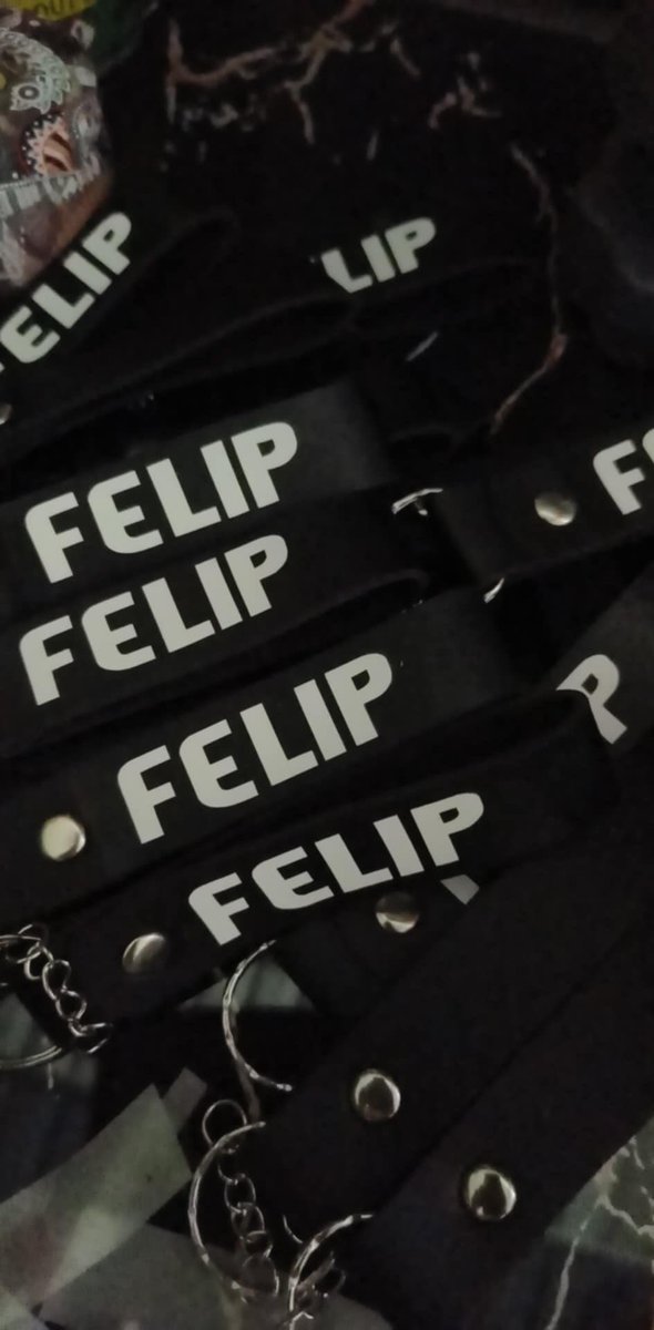 SAW Freebies
leather keychain 🖤 

strictly 1:1

#SB19 #SB19SimulaAtWakas