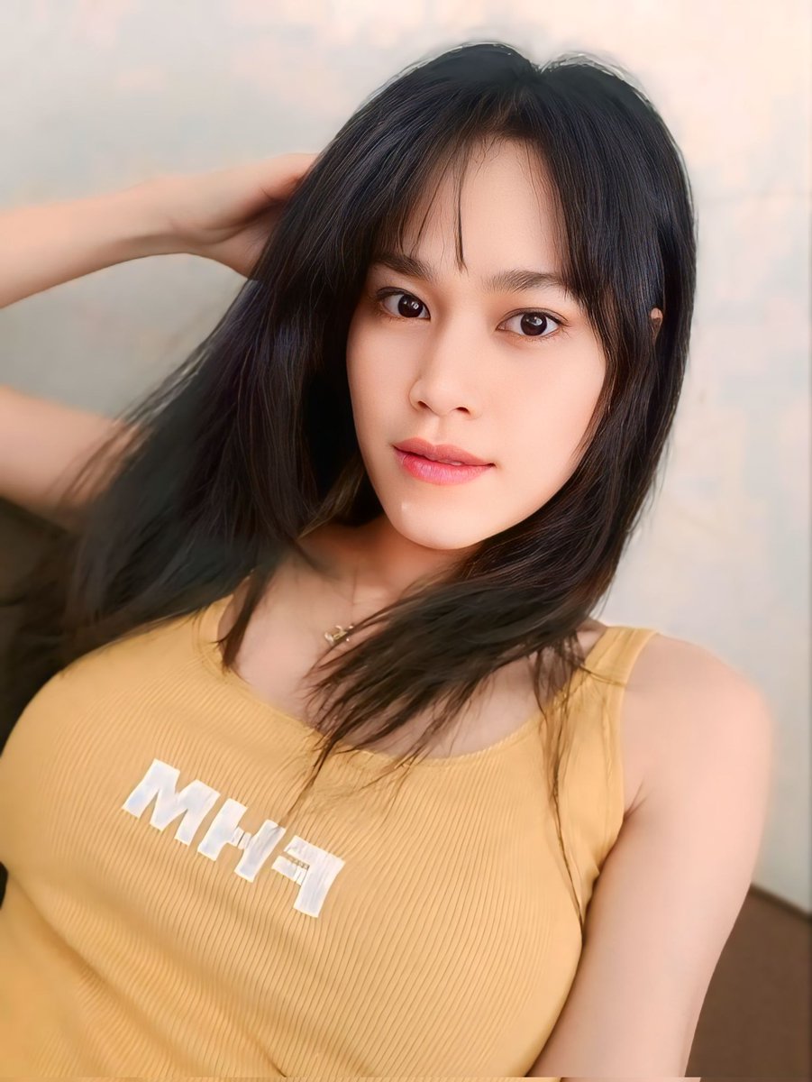 Princess. 🍁🍷🍾 tweet media