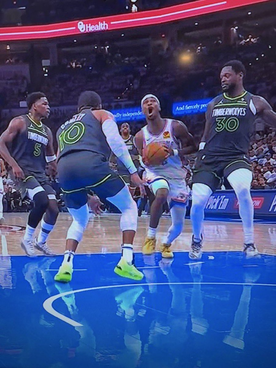 Hero_OfThe_Day's tweet image. True or False

NBA fans outside of OKC will forever have an asterisk on the Thunder getting a ring this year, because this whole run was manufactured by the league and its refs.