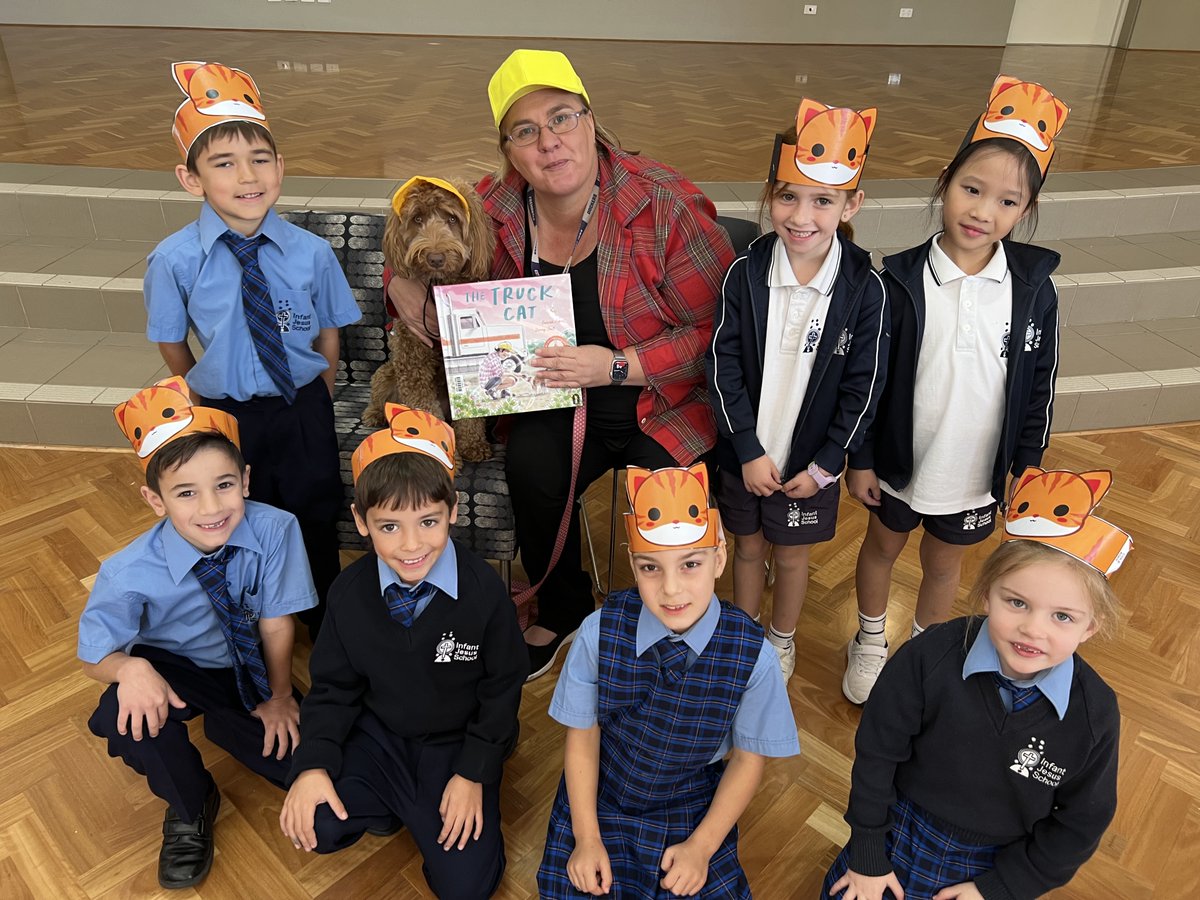 InfantJesus54's tweet image. Every year, a picture book written &amp;amp; illustrated by an Australian is read simultaneously in libraries, schools, preschools, &amp;amp; other places around the country.  'Truck Cat,' is a story that’s all about belonging and connection. #ConnectedLearners