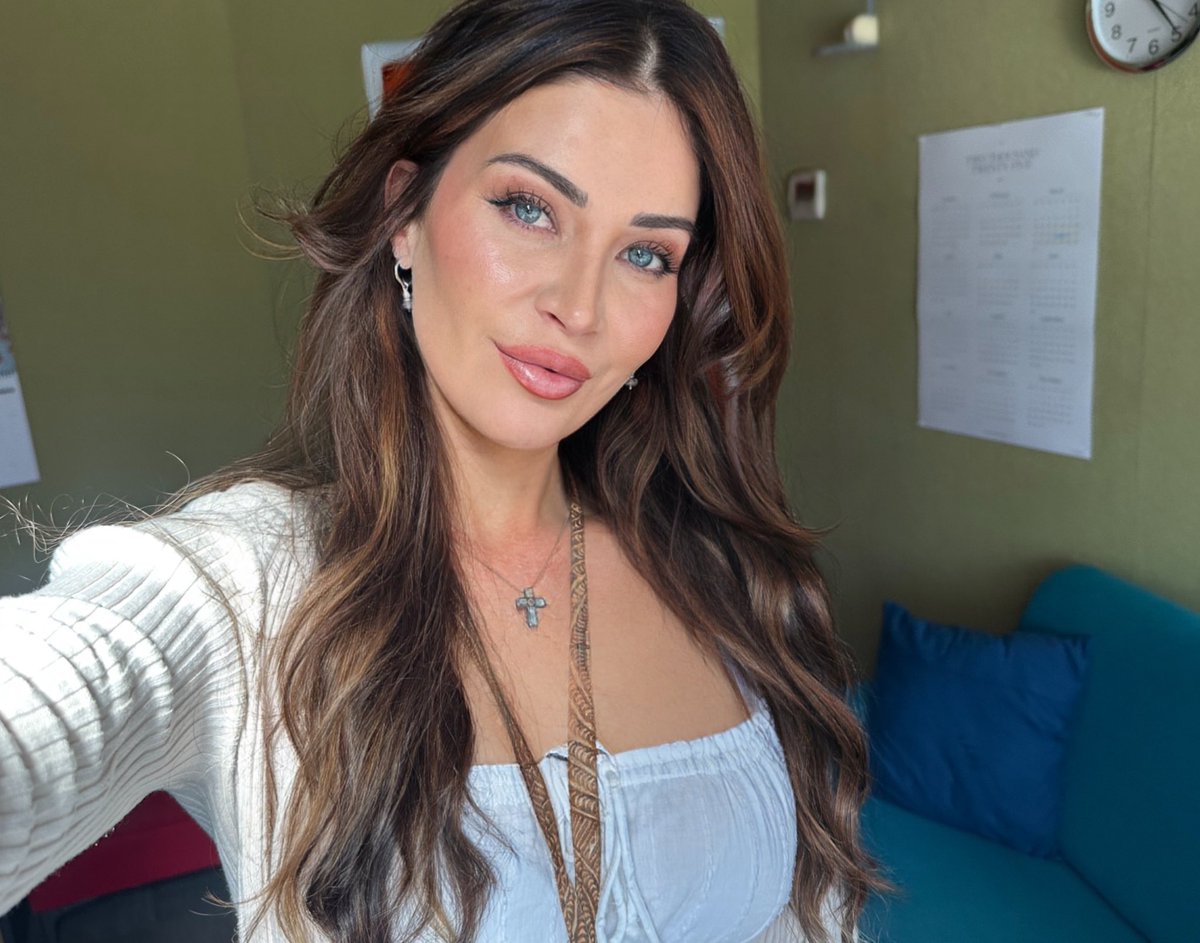 cessieclips tweet media