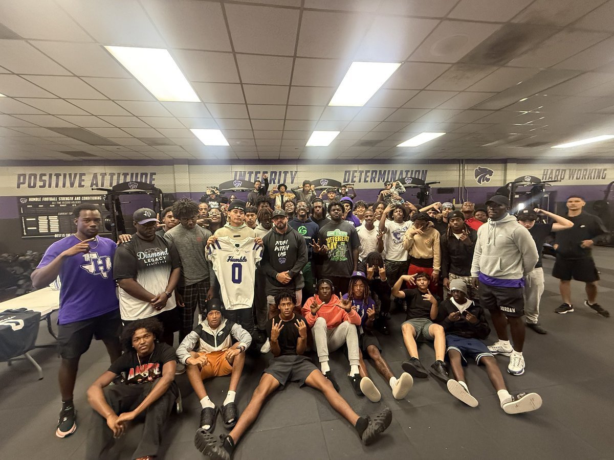 Introducing the White Team Coaching Staff!!!

Offense 
Jeremy Watson
Jason Manfred
Kelvin Smith 
Akpaffiong Tisdel

Defense
Jaylen Neal
Alvin Sullivan
Wayne Wheeler
Ryan Soderquist
Marcus Carroll