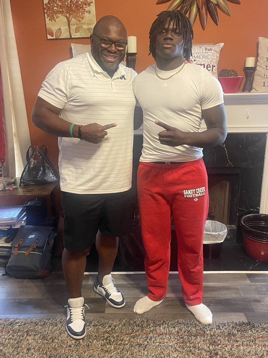 Appreciate <a href="/Coach_AlfordUM/">Coach_AlfordUM</a> for coming to see me!