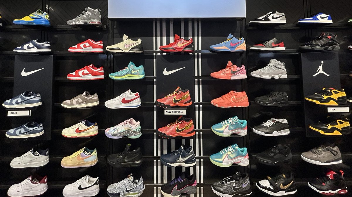 BREAKING: Nike plans to increase prices in the US starting next month, with some exceptions.

FULL STORY: cmplx.it/3SMnR74