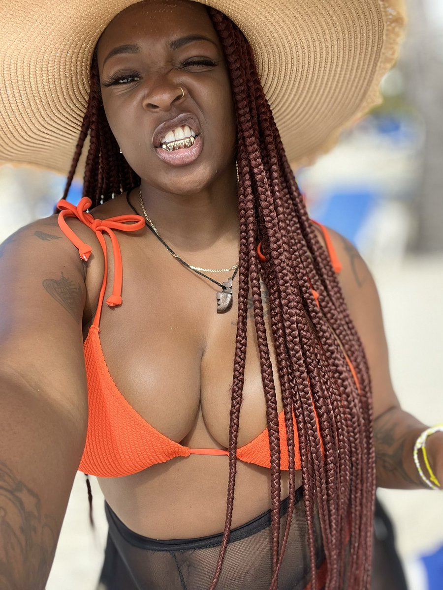 iStepOnToes's tweet image. They call me Kilo. I’m dope 😘