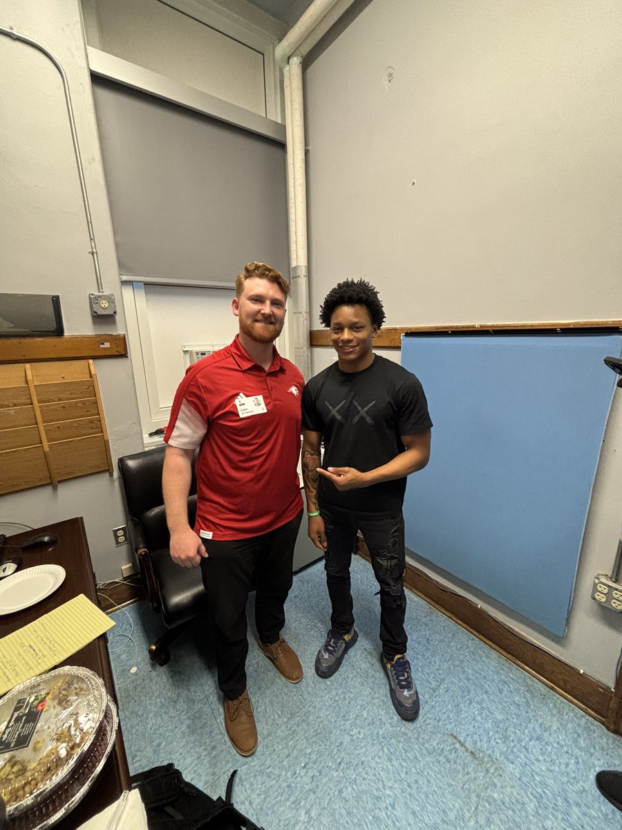 Duvet Sheppard (@duvetm7) on Twitter photo VERY MUCH A PLEASURE TO HAVE COACH STOP BY FOR A GREAT CONVERSATION WITH ME AND MY BROTHERS🙏💪🏾<a href="/CoachLiamNelson/">Liam A. Nelson</a> <a href="/AndrewAvent1/">Andrew Avent</a> <a href="/SynceirTou/">Synceir Toussaint</a> VERY MUCH A PLEASURE TO HAVE COACH STOP BY FOR A GREAT CONVERSATION WITH ME AND MY BROTHERS🙏💪🏾<a href="/CoachLiamNelson/">Liam A. Nelson</a> <a href="/AndrewAvent1/">Andrew Avent</a> <a href="/SynceirTou/">Synceir Toussaint</a>