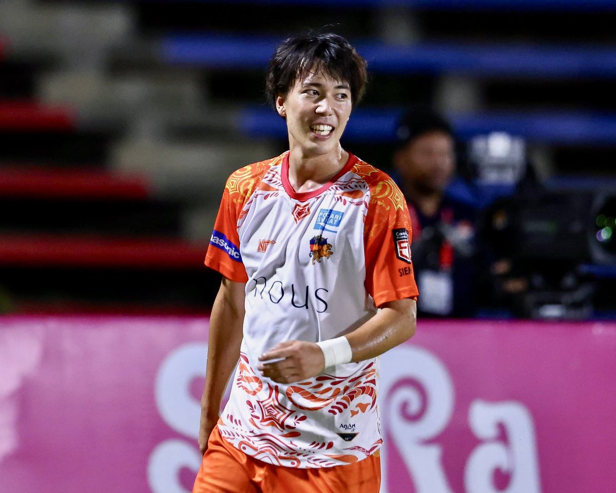 fantasista_0304's tweet photo. CPL 24/25シーズン終了!
怪我で出場できなかった試合もあったけど、その中でも結果も残せたし、成長できる部分もみえて、自分にとってすごく良いシーズンになったと思います。
久しぶりの日本ゆっくりしようと思います。
🇯🇵
#angkortiger https://t.co/Uoo7qwCgO4