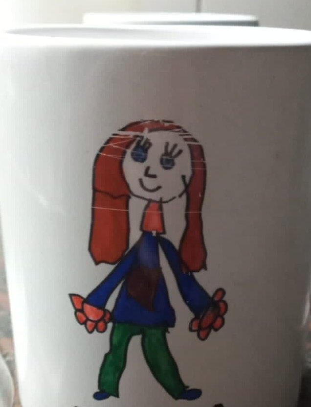 Kimeysito's tweet photo. @Shiori07250921 Mi primer oc lo hice en jardín Jajjaj tenía 5 https://t.co/k7h8LmgXBk