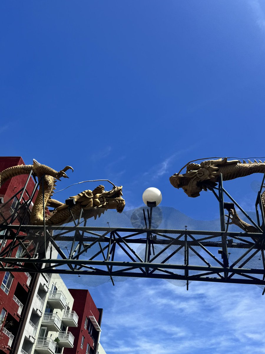 rolley520's tweet image. Life’s hard, but I go harder