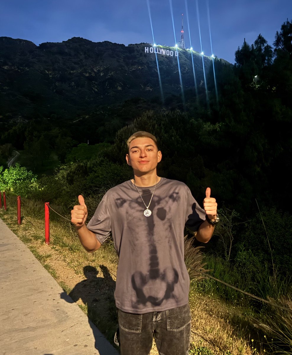 rolley520's tweet image. Life’s hard, but I go harder