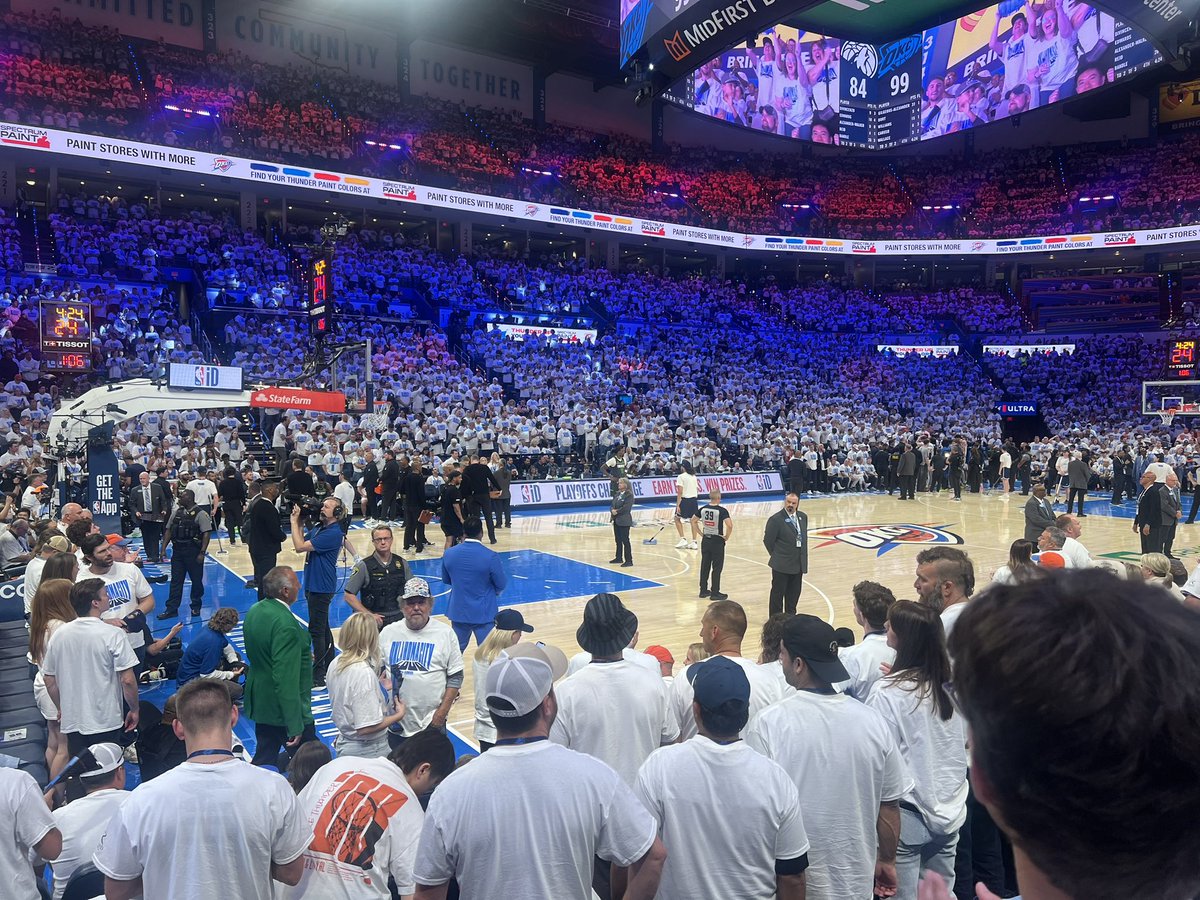 OKC ын PAYCOM CENTER үнэхээр чимээтэй байна.
#OKCThunder #Conferencefinal